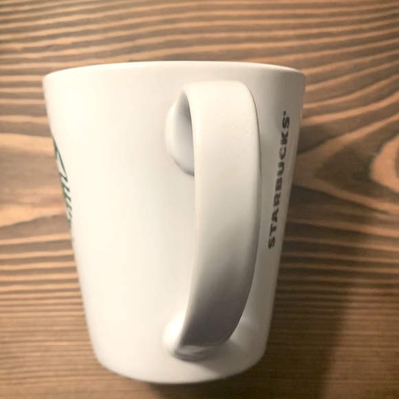 2016 Starbucks White Coffee Mug 9.63 fl oz., Iconic Green Mermaid Siren Logo - Picture 11 of 12